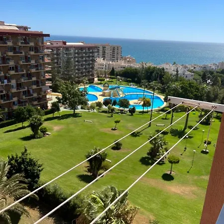 Impeccable Studio In An Excellent Location Sleeps 4 In The Center Of Arroyo De La Miel And Parque De La Paloma