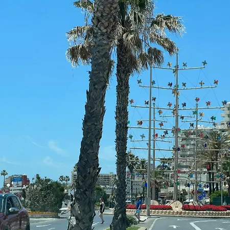 Impeccable Studio In An Excellent Location Sleeps 4 In The Center Of Arroyo De La Miel And Parque De La Paloma Fuengirola