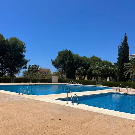 Appartement Impeccable Studio In An Excellent Location Sleeps 4 In The Center Of Arroyo De La Miel And Parque De La Paloma