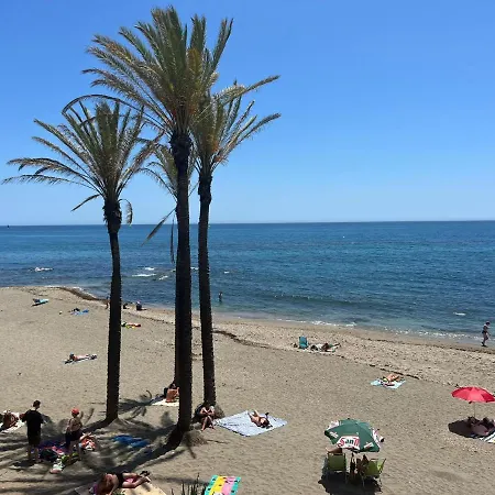Impeccable Studio In An Excellent Location Sleeps 4 In The Center Of Arroyo De La Miel And Parque De La Paloma Appartement *