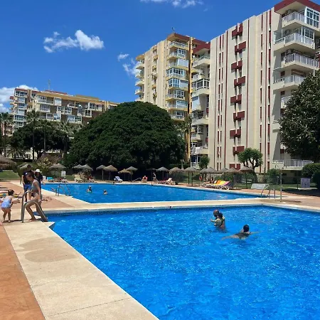 Impeccable Studio In An Excellent Location Sleeps 4 In The Center Of Arroyo De La Miel And Parque De La Paloma